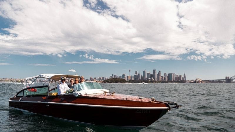 60ff0c8f25a8d22eddd80335_MV Bel – 2 Privacy Boat Sydney
