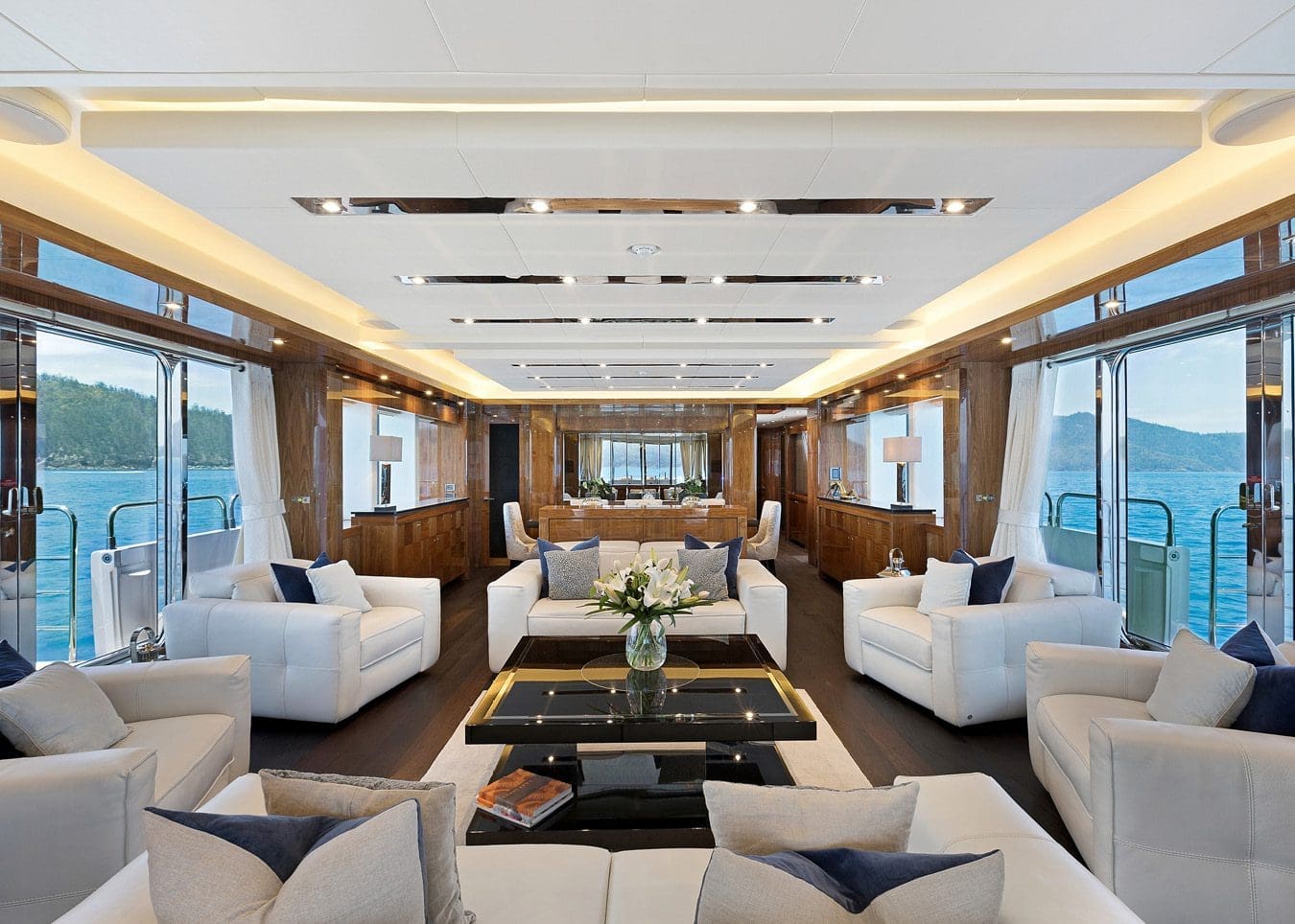 SETTLEMENT-3 Privacy Charter Boat Sydney Harbour