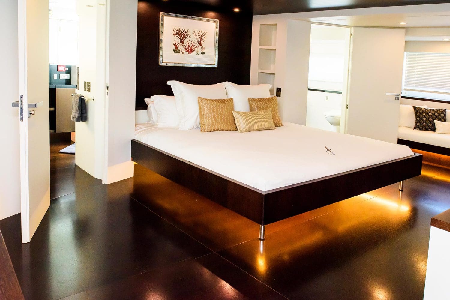 Infinity-Pacific_Accommodation_Bedroom-1 MV Privacy Sydney
